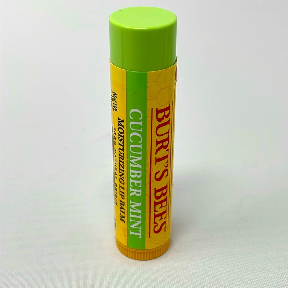 Burts Bees 100% Natural Tinted Lip Balm Cucumber Mint